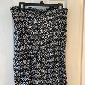 Breezy, black & white, strapless, maxi dress